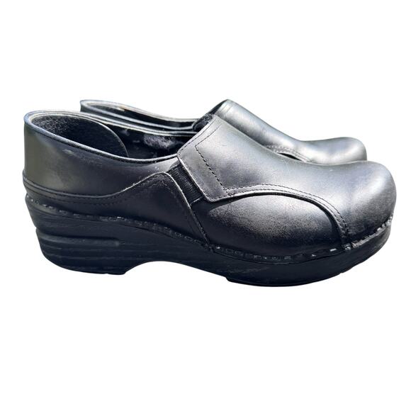 Dansko Phoebe Professional Slip-On Clogs Women's EU 37 6.5-7 Leather 113020200 - Picture 1 of 11
